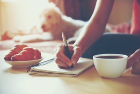 Poesía entre dos mundos